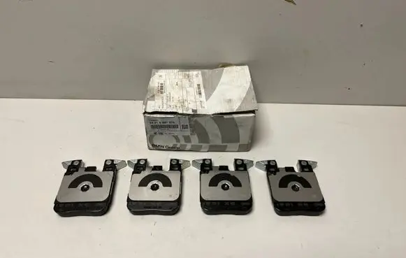 BMW 1 F20 F21 Brake pads (rear) 6887576 6876422