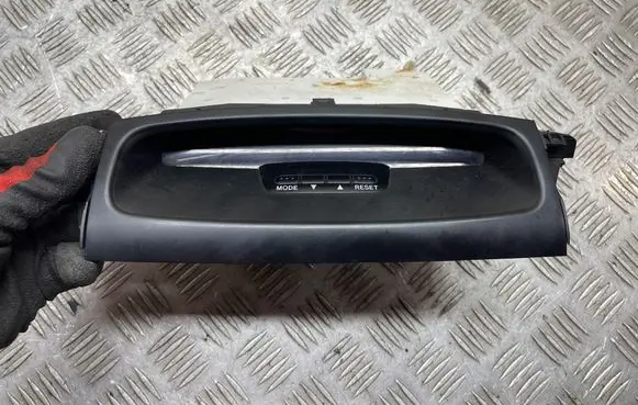Toyota Land Cruiser (J120) Clock 8329060252 0281003743