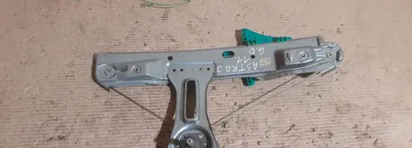 Opel Astra J Rear window lifting mechanism without motor RH915354102 915346104