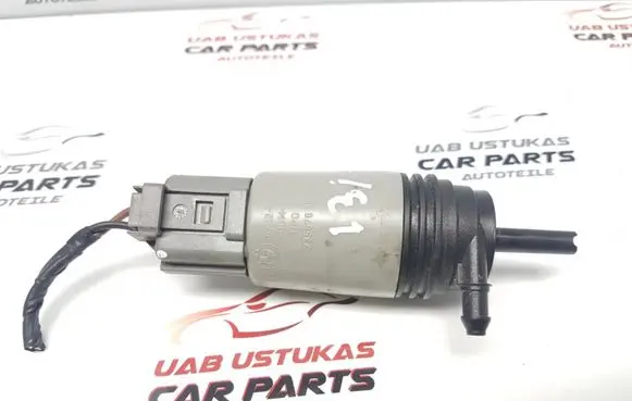 BMW 1 E81 E87 Windscreen/windshield washer pump 6934159