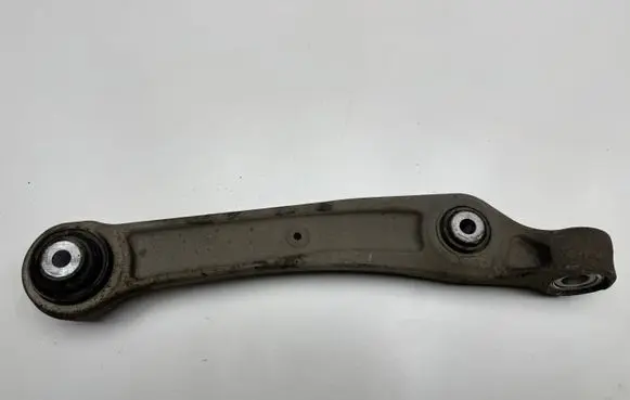 Audi Q7 4M Front lower control arm/wishbone 4M0407156C