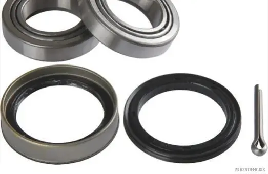 Nissan Cherry N10 Front wheel bearing hub J4701002