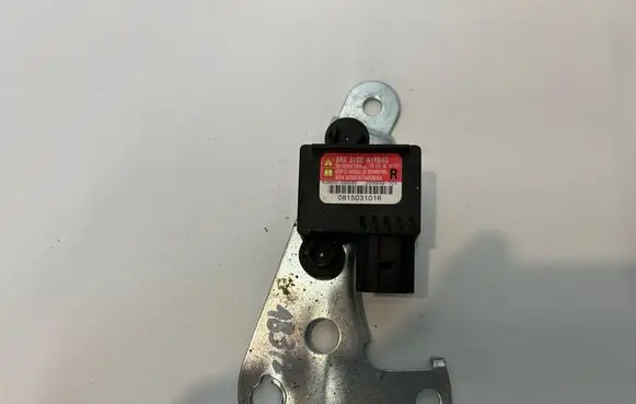 Toyota Yaris Airbag deployment crash/impact sensor 898600D030 209999101