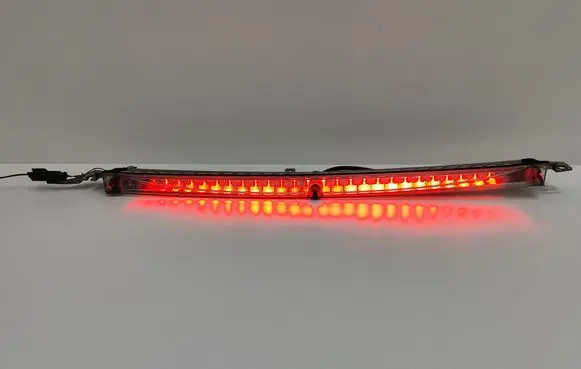 BMW 5 E60 E61 Third/center stoplight 63256925902 6925902 63257145667