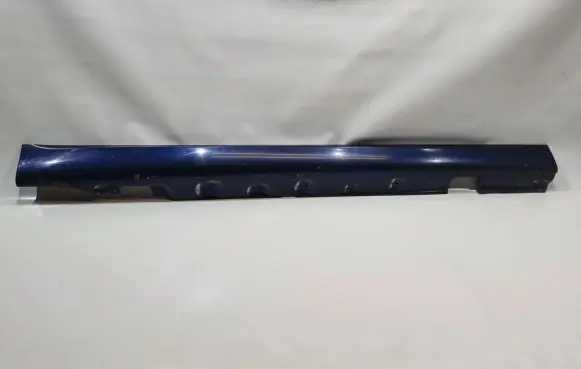 BMW 3 E46 Side skirt front trim 7125156