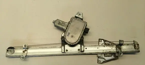 Mitsubishi Pajero Front door window regulator with motor 0620200630