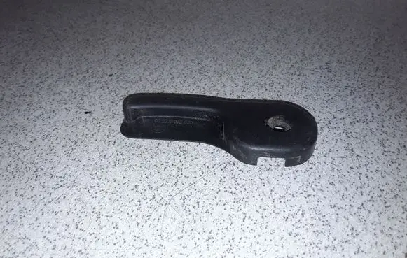 BMW 3 E36 Engine bonnet (hood) release handle 51231928469