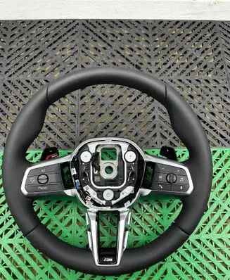 BMW 2 Active Tourer U06 Steering wheel 