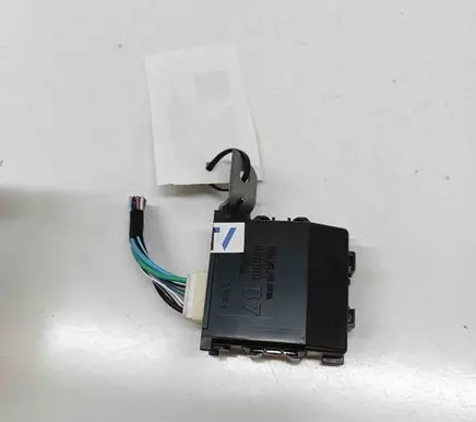 Toyota Yaris Cross Door central lock control unit/module 0515004710 8597052061