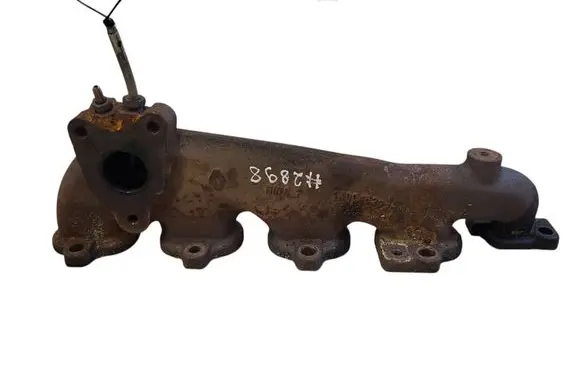 Nissan Qashqai+2 Exhaust manifold 140045202R
