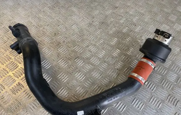 Mercedes-Benz A W176 Intercooler hose/pipe A6070900300 A6070940182