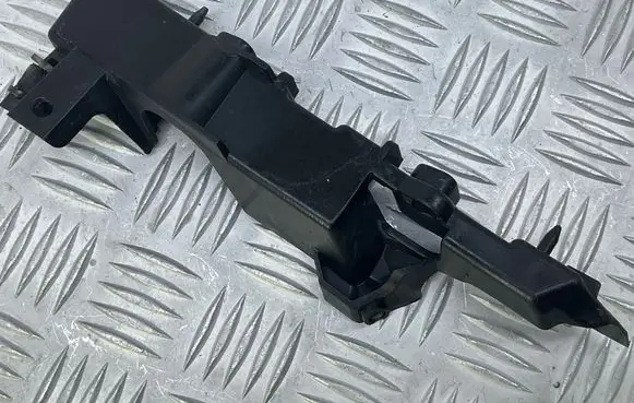 Audi A6 Allroad C7 Front bumper mounting bracket 4G0807284A