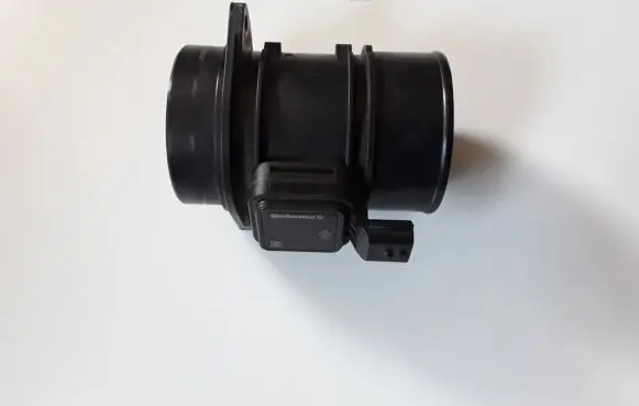 Renault Captur Mass air flow meter 8200682558B