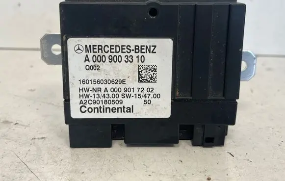 Mercedes-Benz C W205 Fuel injection pump control unit/module A0009003310 A0009017202