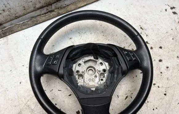 BMW 3 E90 E91 Steering wheel