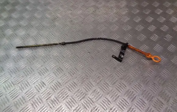 Volkswagen Golf IV Oil level dip stick 