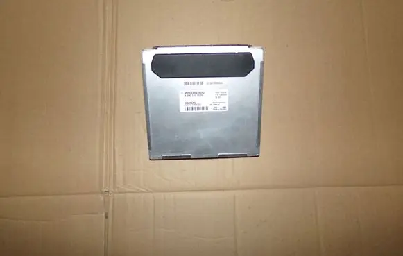 Mercedes-Benz C W203 Engine control unit/module 0001533379
