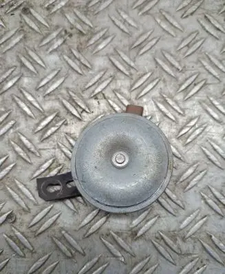 Nissan Juke I F15 Horn signal 001163