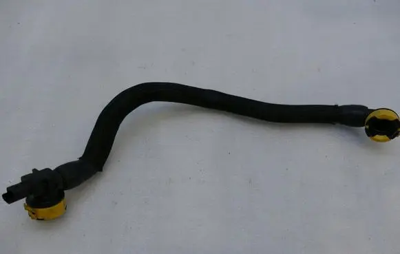 Peugeot 308 Breather/breather pipe/hose X636168