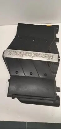 Mercedes-Benz E W211 Engine cover (trim) A1120940004