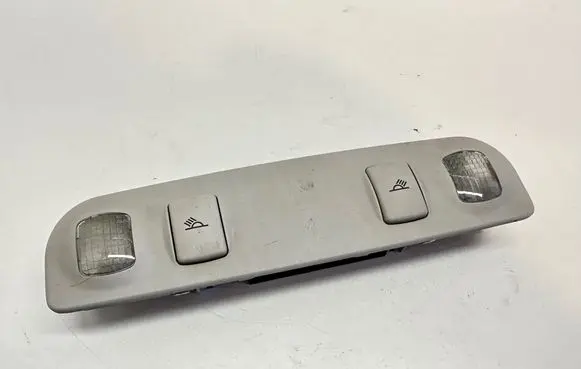Audi A4 S4 B7 8E 8H Rear seat light 8E0947111A
