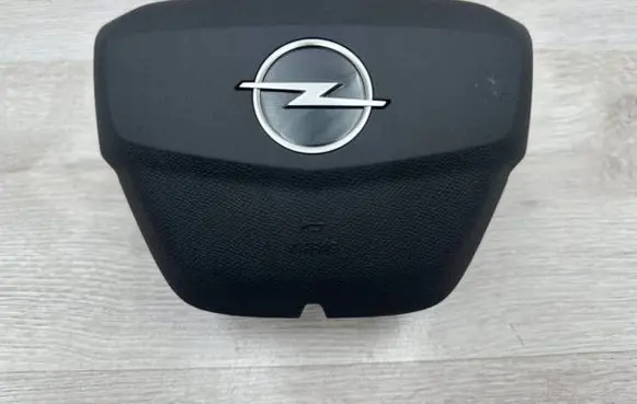 Opel Astra L Steering wheel airbag 98400530ZD 7013028 5AXBA7701302
