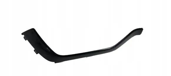 Rear bumper trim bar molding