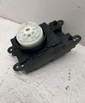 BMW 5 E60 E61 Head unit multimedia control 6944884