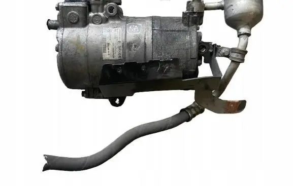 Mercedes-Benz E W212 Air conditioning (A/C) compressor (pump) A0038301660