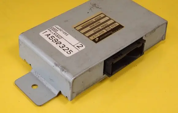 Land Rover Freelander Gearbox control unit/module HD95J098 UHC000030 31036PR003