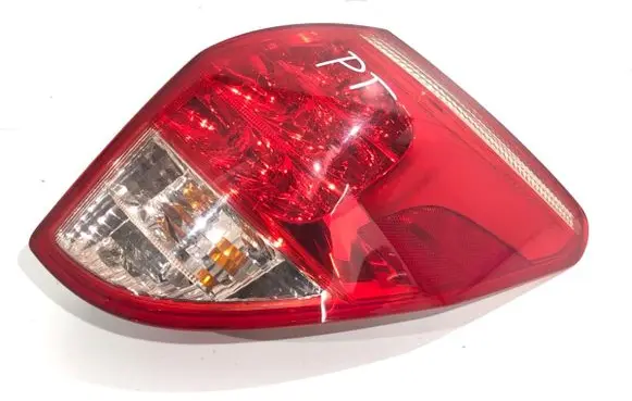 Toyota RAV 4 (XA30) Rear/tail lights