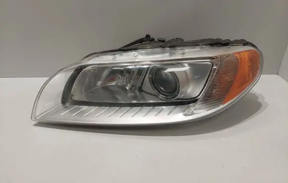 Volvo V70 Headlight/headlamp 31214347 6333100001