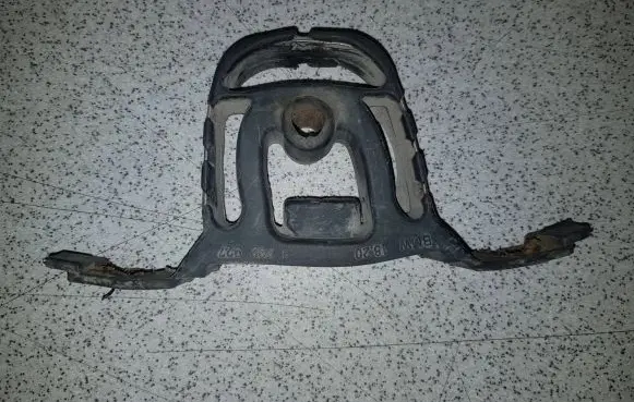 Muffler mount bracket/holder