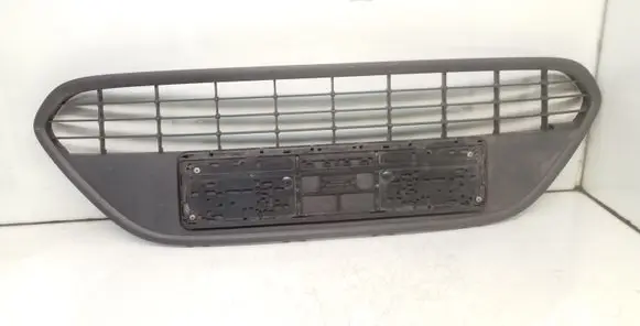 Ford Focus Front bumper lower grill 8M5117B968A