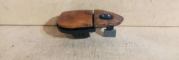 Jaguar XJ X308 Rear door window switch trim T106L MEDIS485
