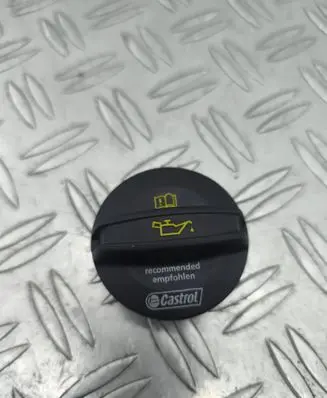 Volkswagen Touran III Oil filler cap 06K103485A