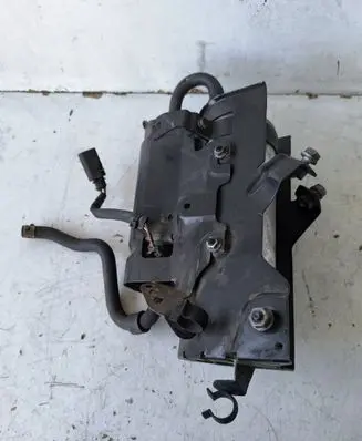 Volkswagen Transporter - Caravelle T6 Fuel pump bracket 7E0127224C