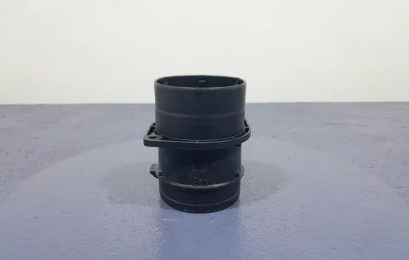 Skoda Octavia 985 Mass air flow meter 05L906461G