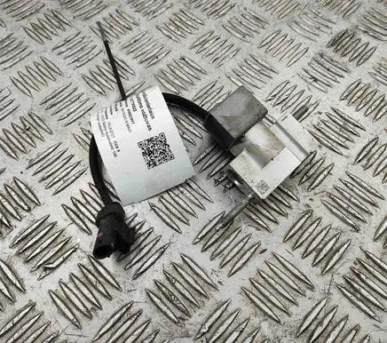 Air conditioning (A/C) expansion valve