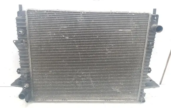 Land Rover Range Rover Sport L320 Coolant radiator PCC500331