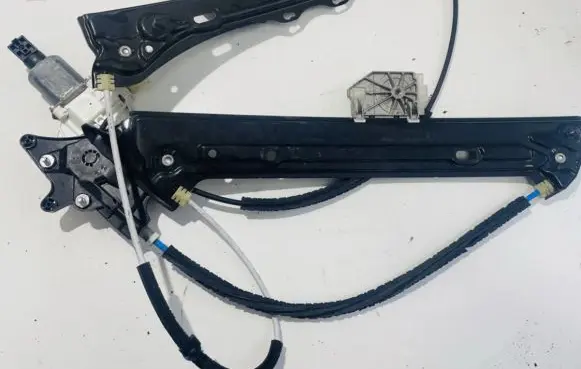 BMW 4 F32 F33 Sliding door window regulator with motor 7281623 7352747