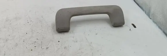 Audi A3 S3 8P Rear interior roof grab handle 8p0857607 208192978