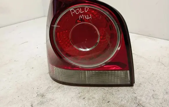 Volkswagen Polo IV 9N3 Rear/tail lights 6Q6945111G