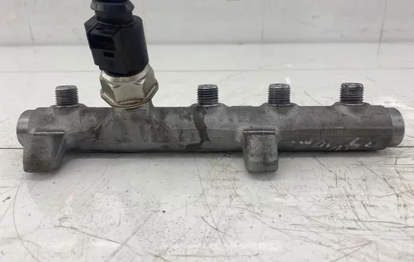 Audi Q5 SQ5 Fuel main line pipe 059130089AH