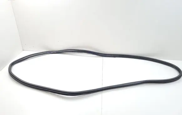 BMW 2 F46 Rear door rubber seal (on body) 