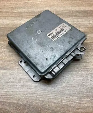 Audi A6 S6 C4 4A Engine control unit/module ECU 4A0907401E 028100125