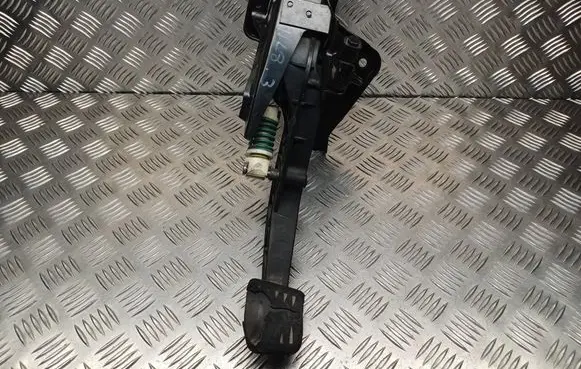 Ford S-MAX Clutch pedal 6G927B633NG 6G917A543AB
