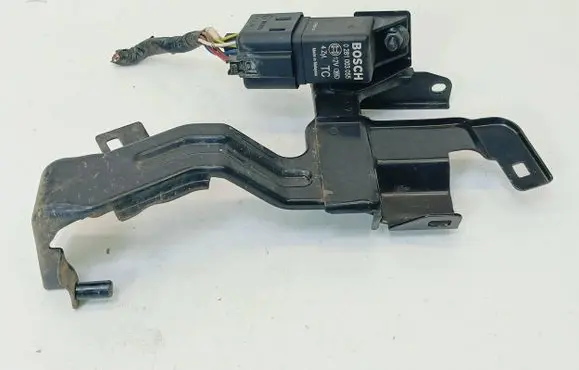 Honda Accord Glow plug pre-heat relay 0281003055