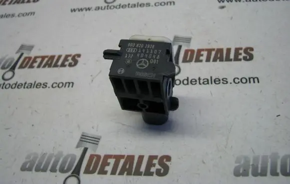 Mercedes-Benz ML W164 Airbag deployment crash/impact sensor A0038202926
