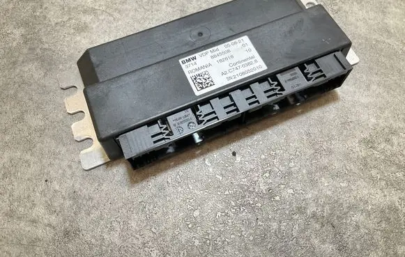 BMW 3 G20 G21 Suspension control unit/module 8845508 182618 2108052010